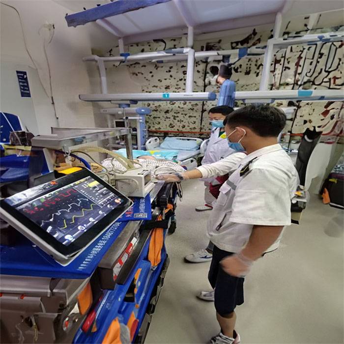 北大深圳医院租赁私人救护车到河南弘大心血管病医院救护车救护车