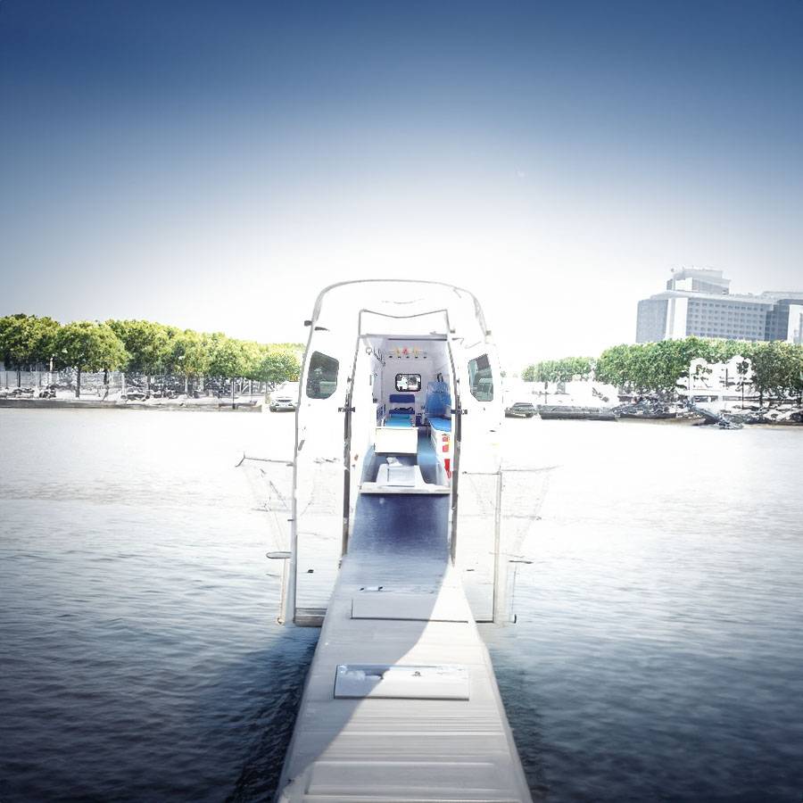 开平市中心医院租私家救护车转院到清远市中医院私人救护车出租