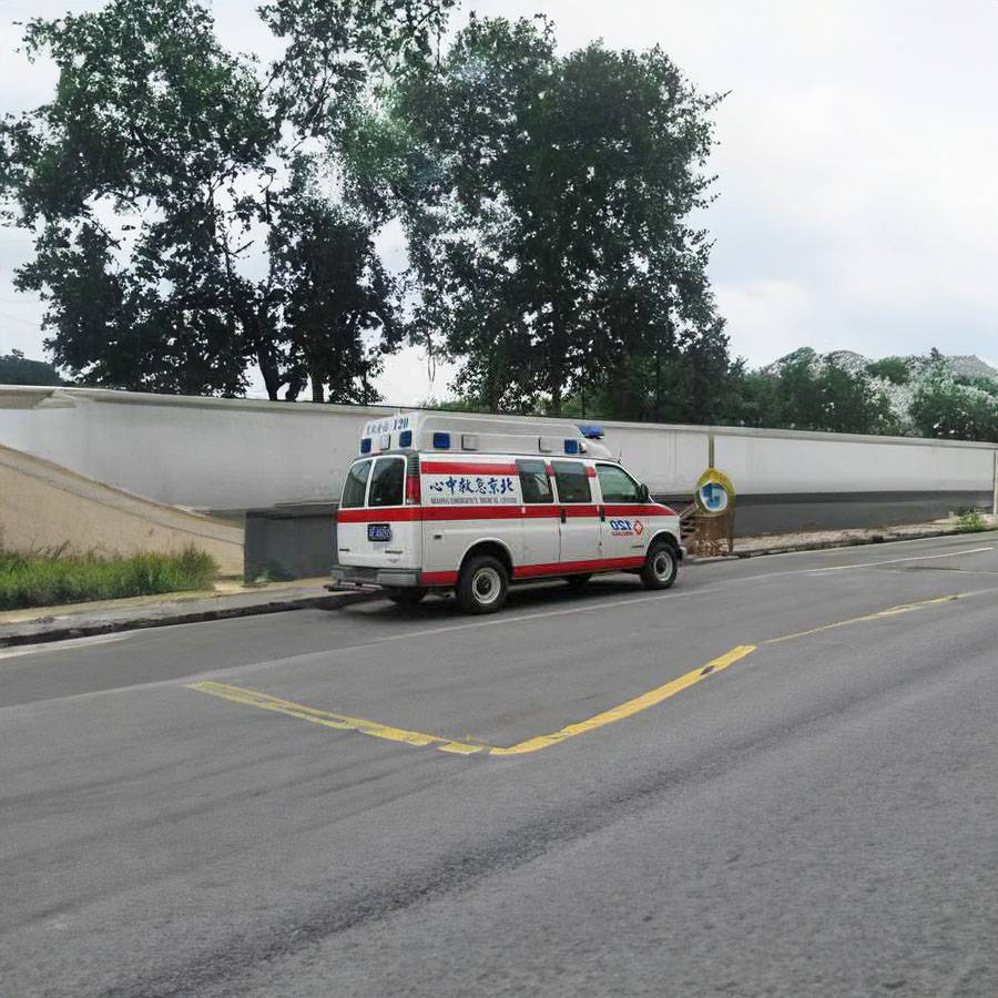 2024年深圳广东深圳盐田区出租救护车联系方式 120出租联系方式 120租赁多少钱病人护送车多少钱