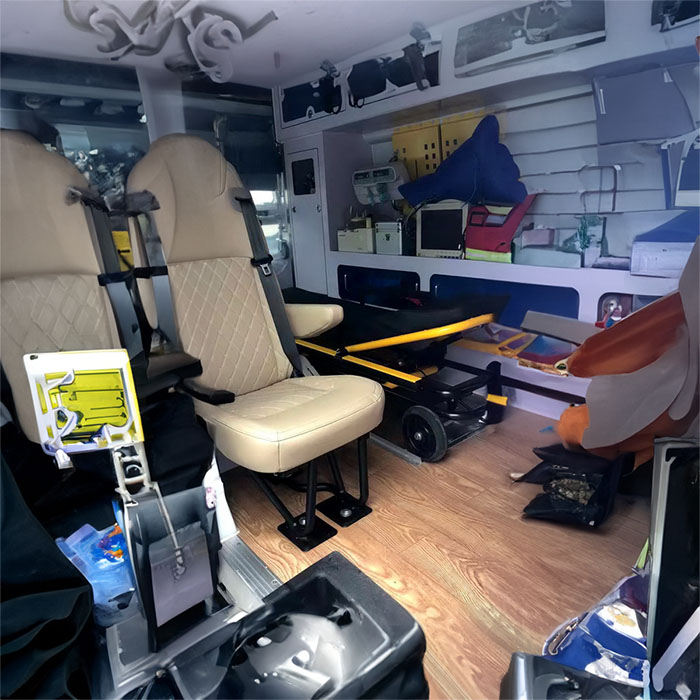 广东北京大学深圳医院租赁私人救护车到赣州市立医院出租私人救护车