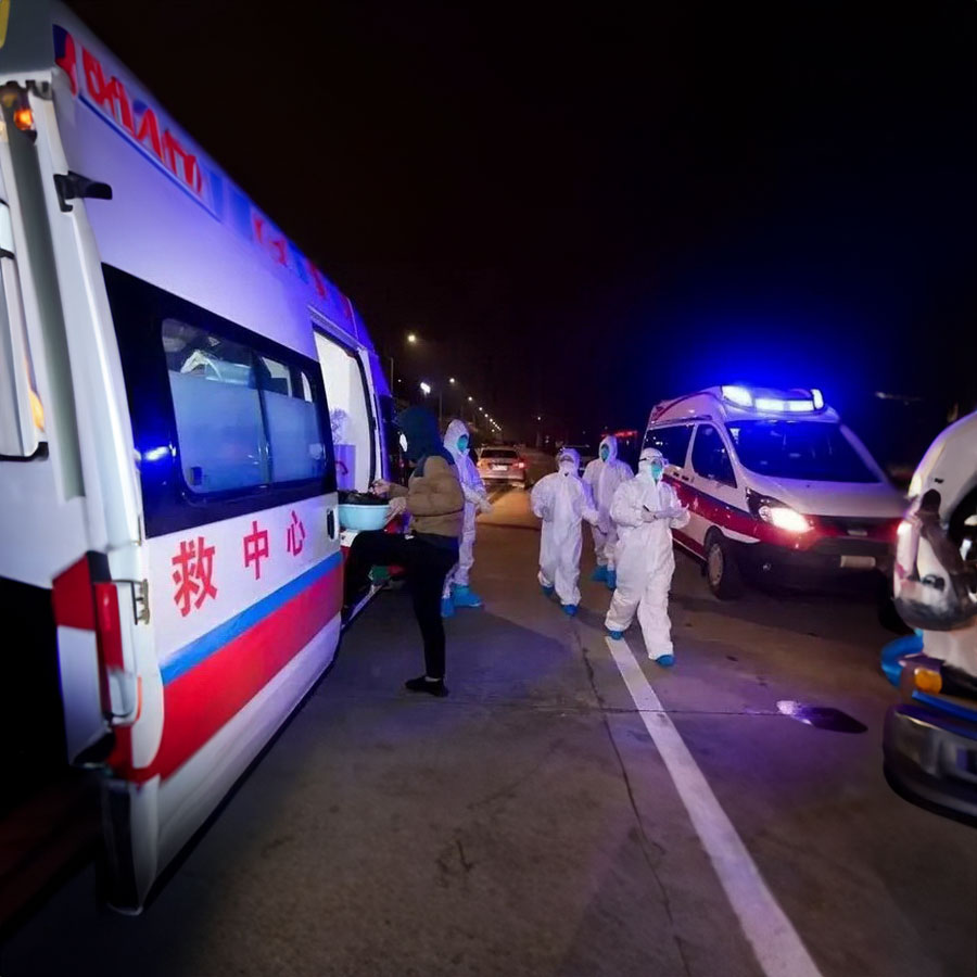 2024年深圳广东省深圳布吉出租私人救护车联系电话 私人救护车出租电话 救护车出租收费标准救护车30公里多少钱