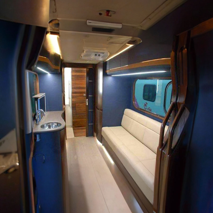 东莞市中医院租赁私家救护车到中国人民解放军一八七中心医院租用救护车跨省