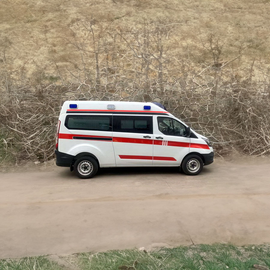 2024年深圳布吉区出租私人救护车联系方式 救护车出租急救车租车多少钱