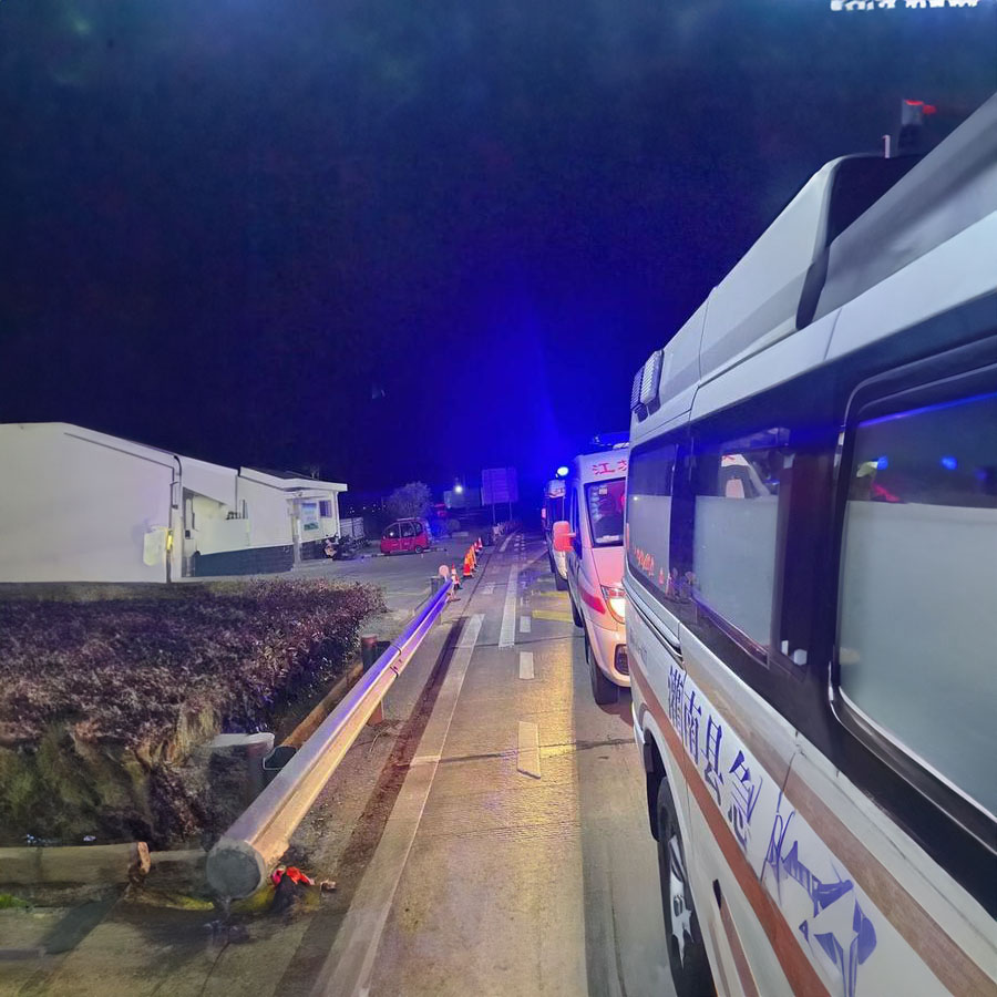 广东省深圳龙华区120租车电话2023已更新(今日置顶)