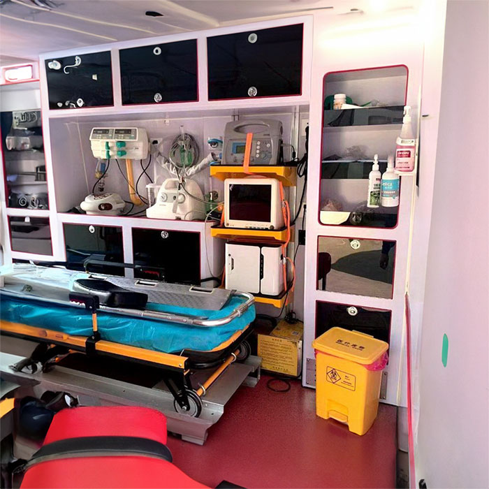 中山大学光华口腔医院租私人急救车到山西省妇幼保健院私人救护车租车联系方式