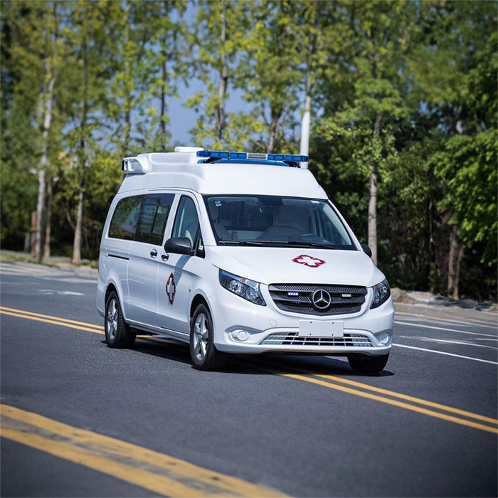 广州市第二人民医院租赁私家救护车转院到沈阳铁路局沈阳中心医院120救护车出租