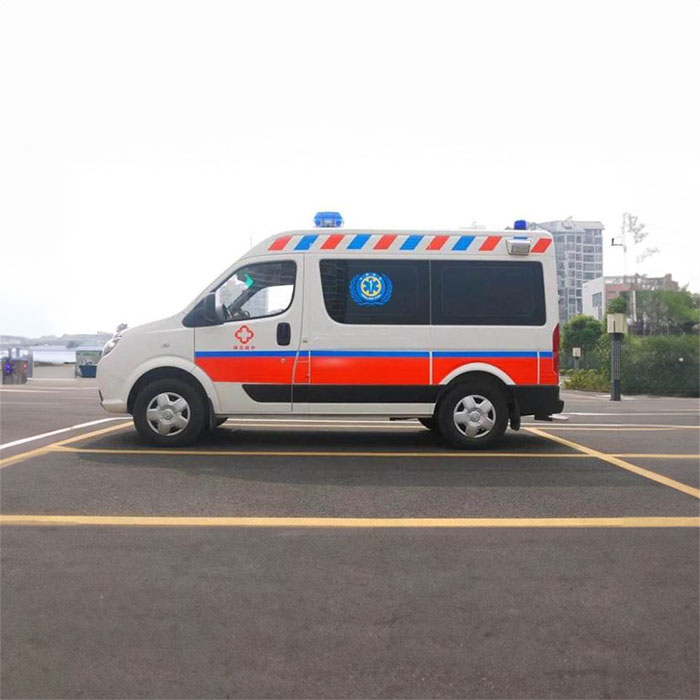 广东肇庆市中医院租用私人救护车护送到安徽省精神卫生防治中心救护车包车多少钱