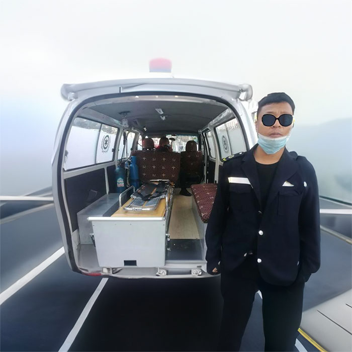 广东省江门市人民医院租赁私人救护车转运到咸宁市人民医院转运型救护车报价-救护车出租