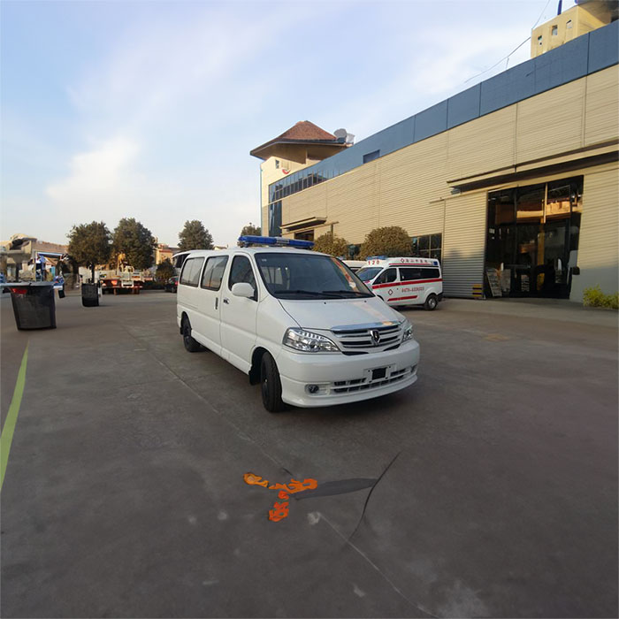 2024年深圳龙华出租120电话 急救车出租联系方式 120出租多少钱救护车租赁多少钱