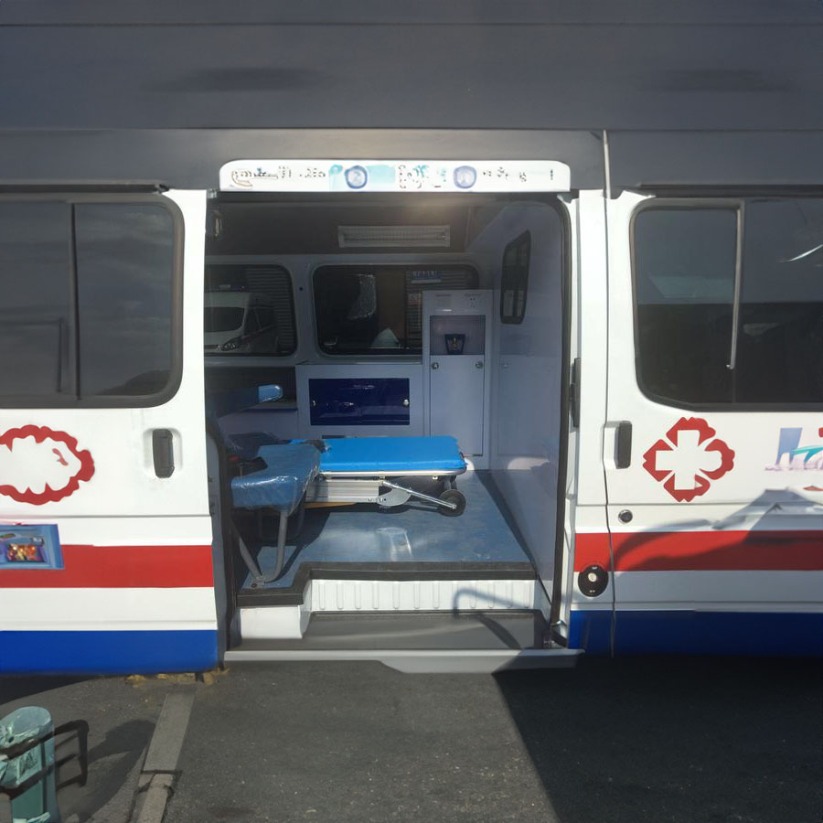 2024年深圳广东深圳南山区急救车租车电话 救护车喊一次多少钱救护车出租转运车辆价格