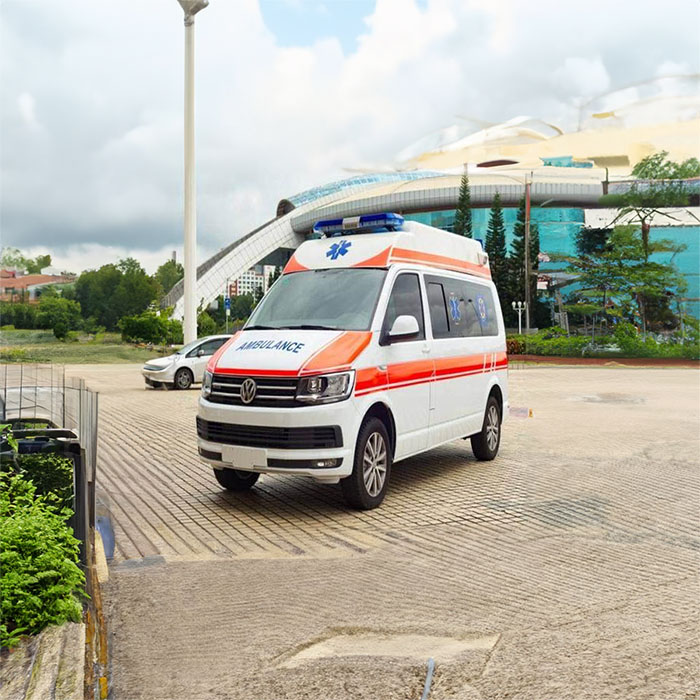 深圳市第八人民医院租用私人救护车护送到哈尔滨铁路中心医院跨省救护车出租