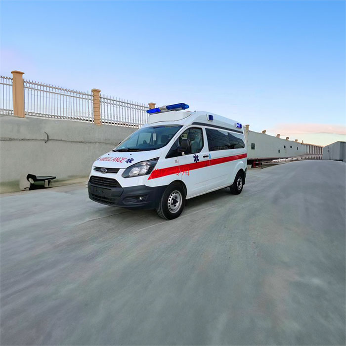 广东东莞市人民医院预约私人救护车转运到重庆三峡中心医院百安分院一般救护车怎么收费标准