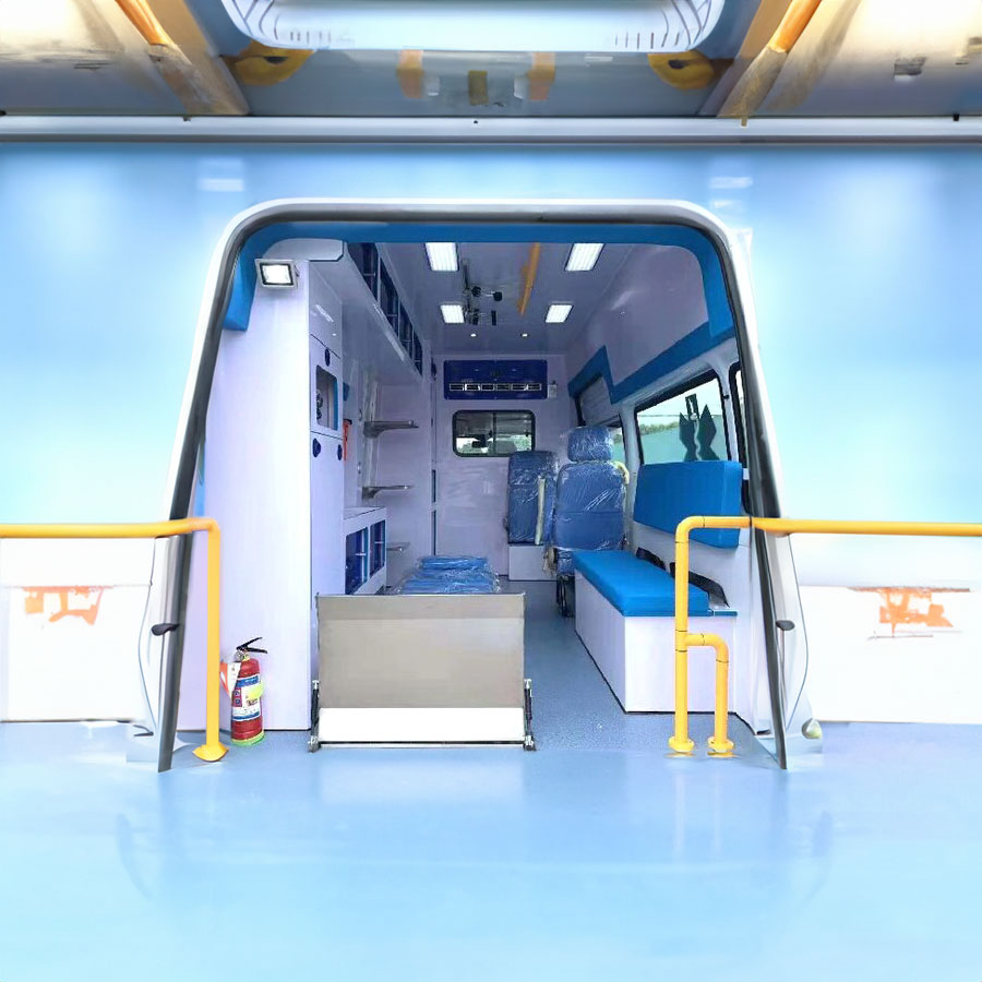 2024年深圳广东省深圳布吉出租私人救护车电话号码 急救车出租 急救车租车多少钱送病人转院的车怎么收费