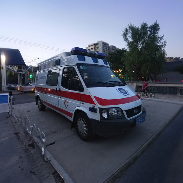 广州铁路中心医院租救护车护送到杭州市人民医院120救护车出租