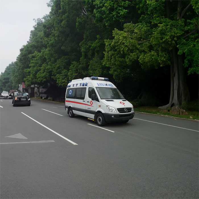 广东省第二中医院私人救护车出租到哈尔滨医科大学附属肿瘤医院（哈医大三院）救护车出租公司