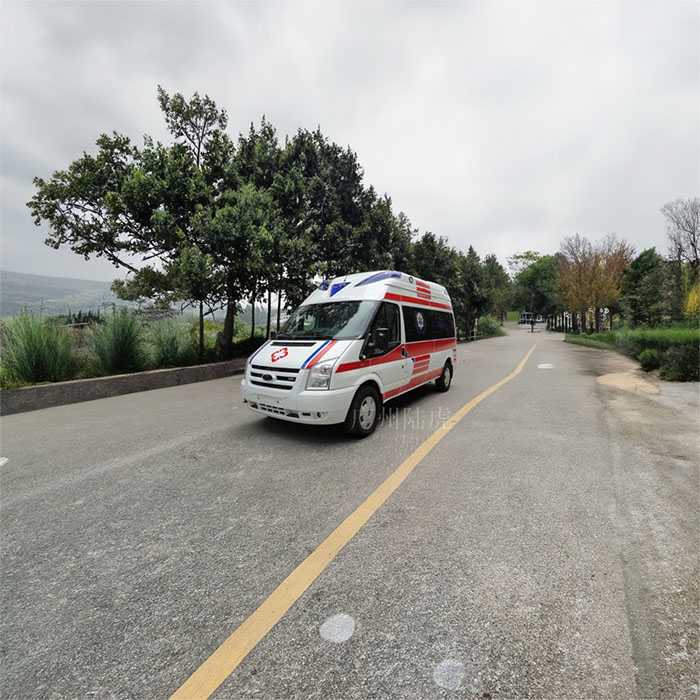 2025年深圳坪山区租赁急救车电话号码 急救车出租电话 急救车租赁费用救护车的车费