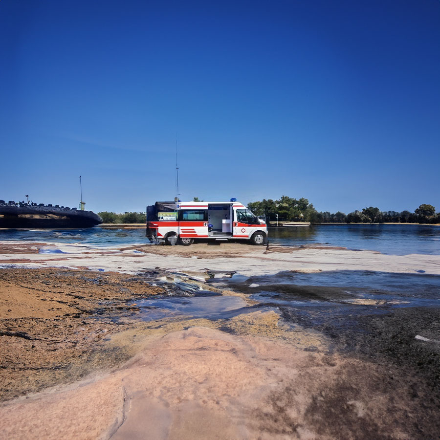 2025年深圳罗湖区租赁私人救护车电话号码 救护车出租电话号码 急救车租车收费标准救护车租车费用