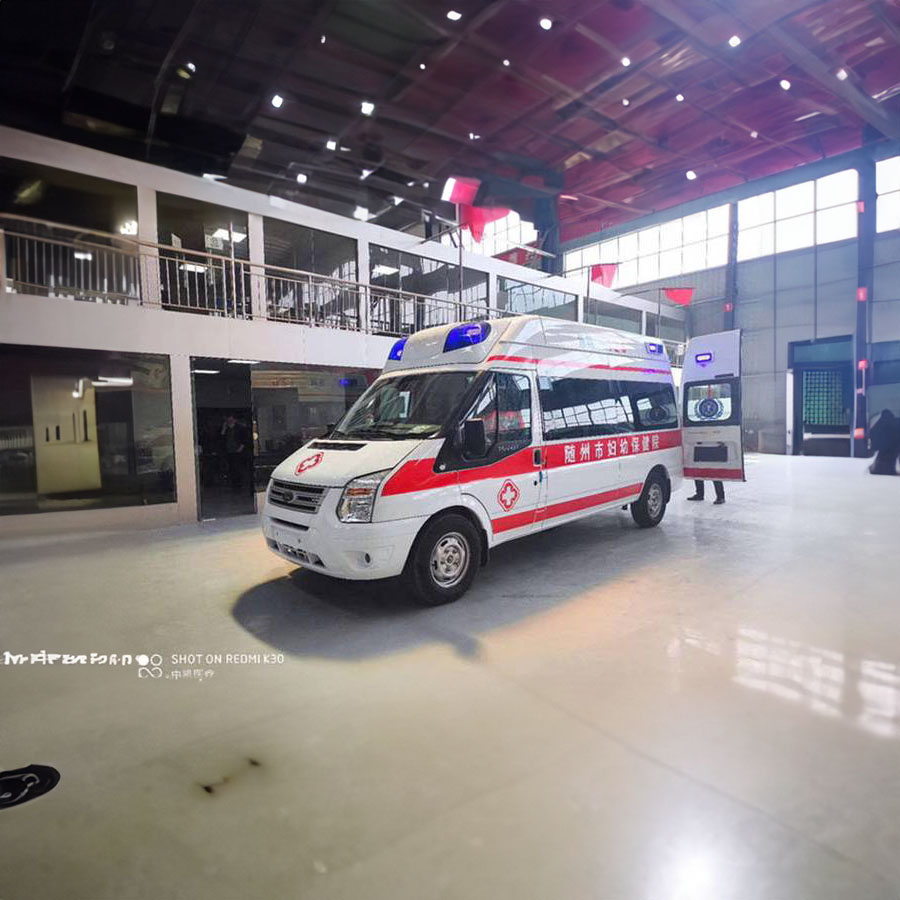 广东深圳市宝安区人民医院租私人急救车到中南大学湘雅医学院附属海口医院救护车租赁