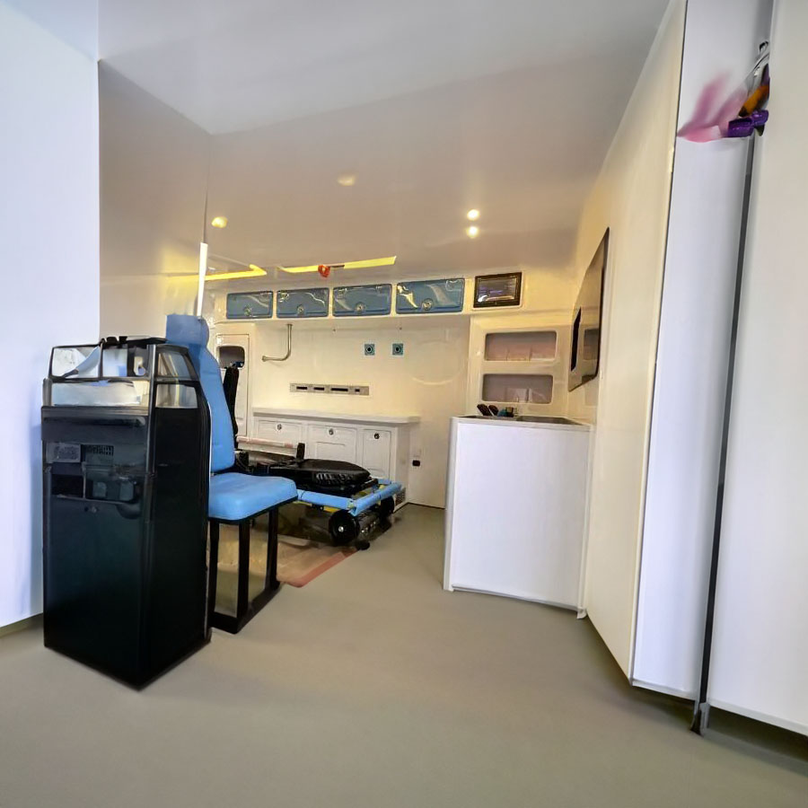 深圳租赁救护车电话号码