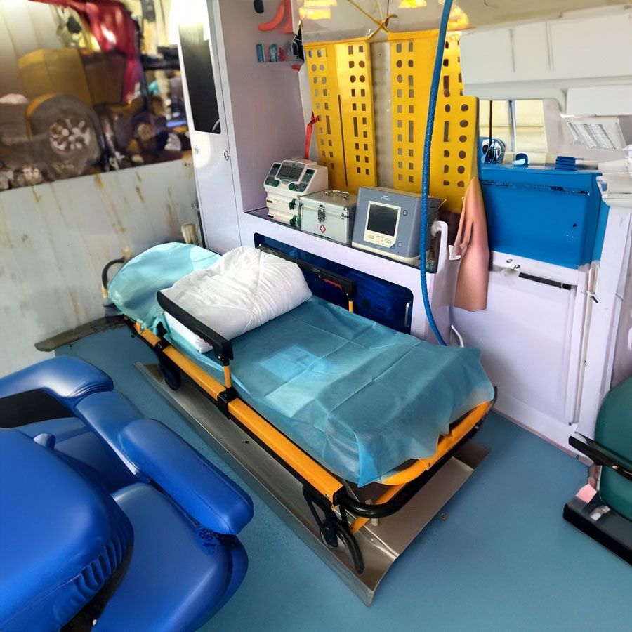 深圳租赁私人救护车电话号码