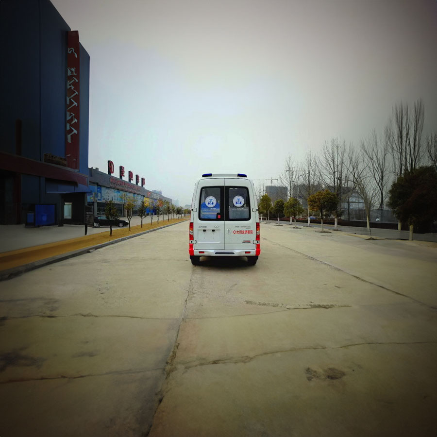 深圳租赁救护车电话