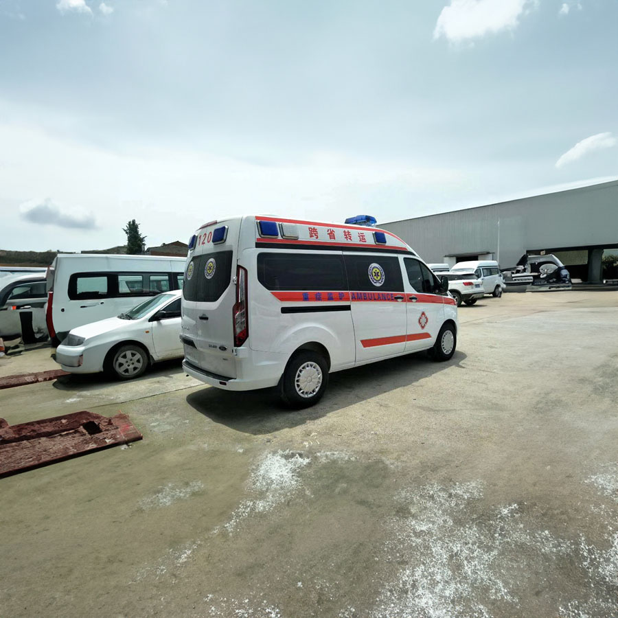 深圳租赁私人救护车联系方式