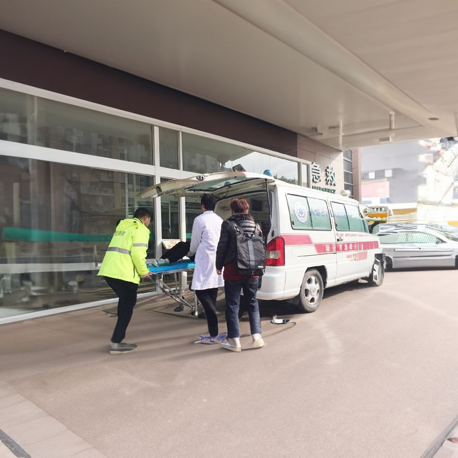 深圳租赁救护车联系方式