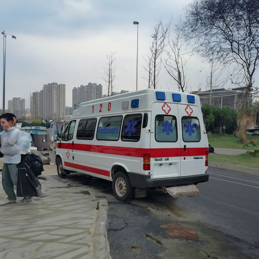 深圳出租救护车联系方式