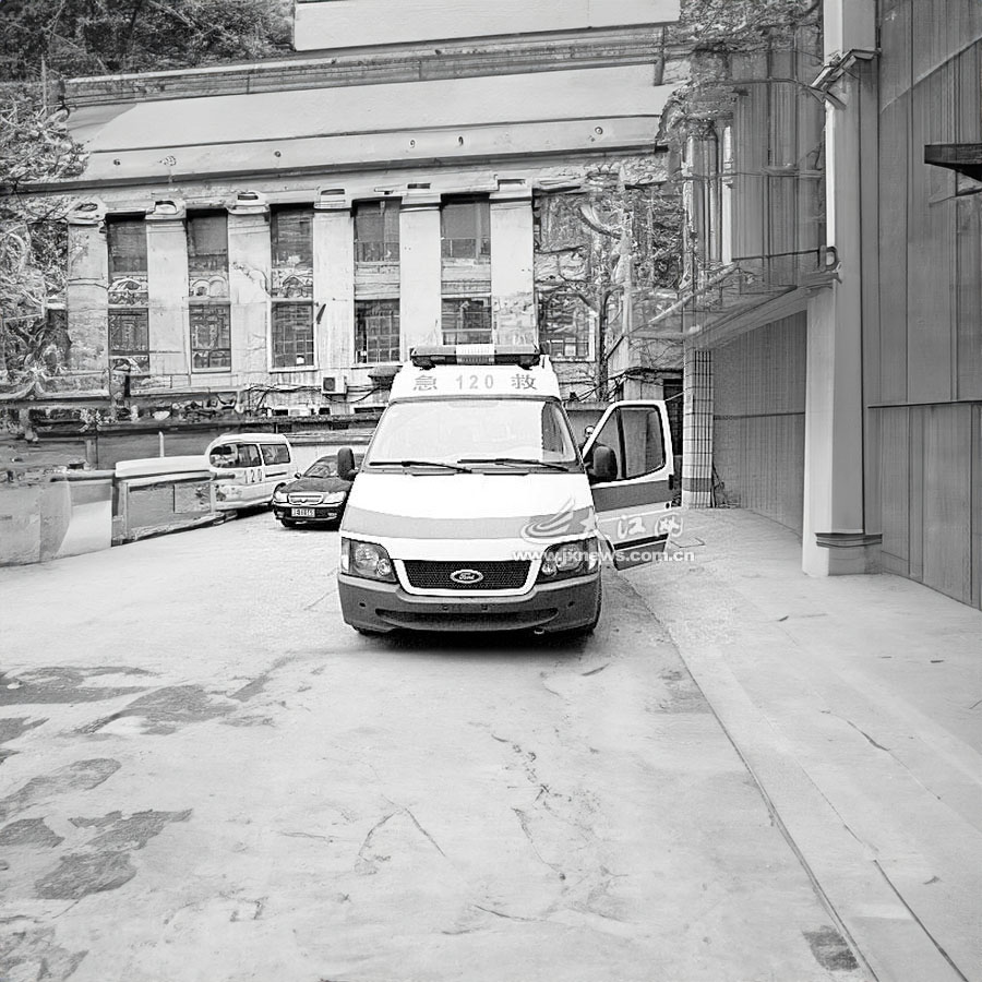 深圳出租急救车联系方式