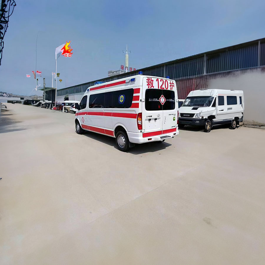 深圳出租私人救护车联系电话