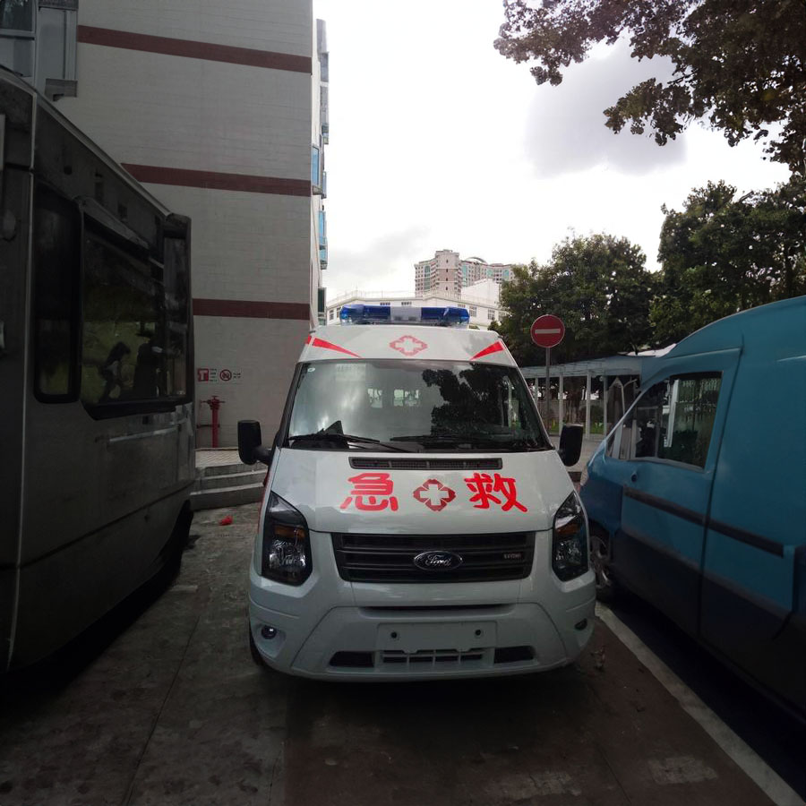 深圳出租私人救护车联系方式