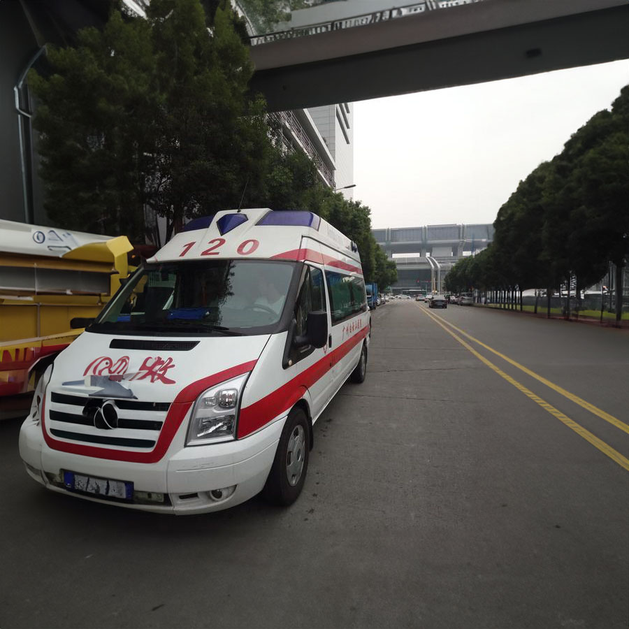 深圳租赁救护车电话