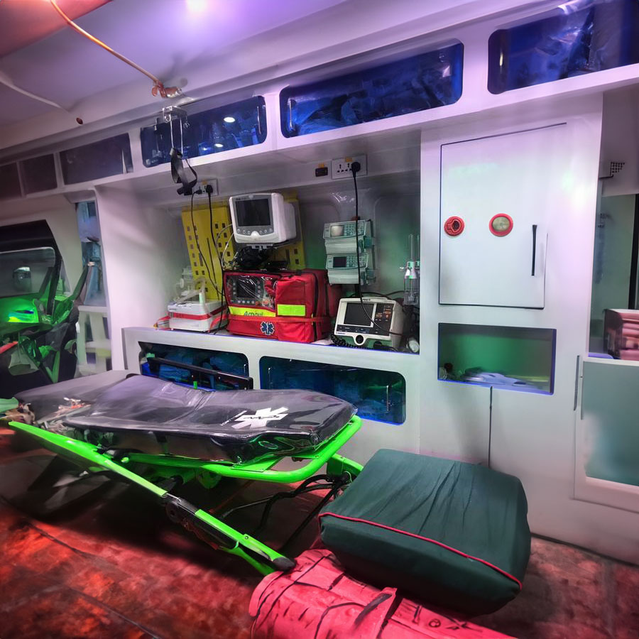 深圳出租私人救护车联系电话