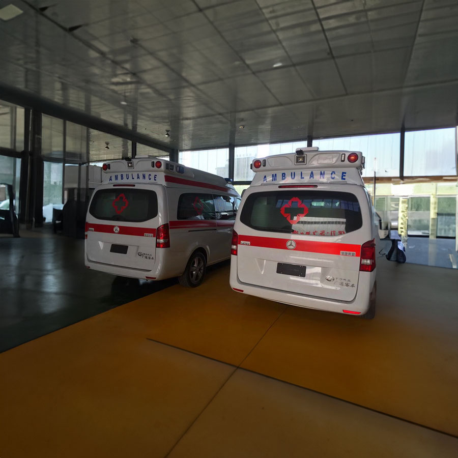 深圳出租私人救护车联系电话