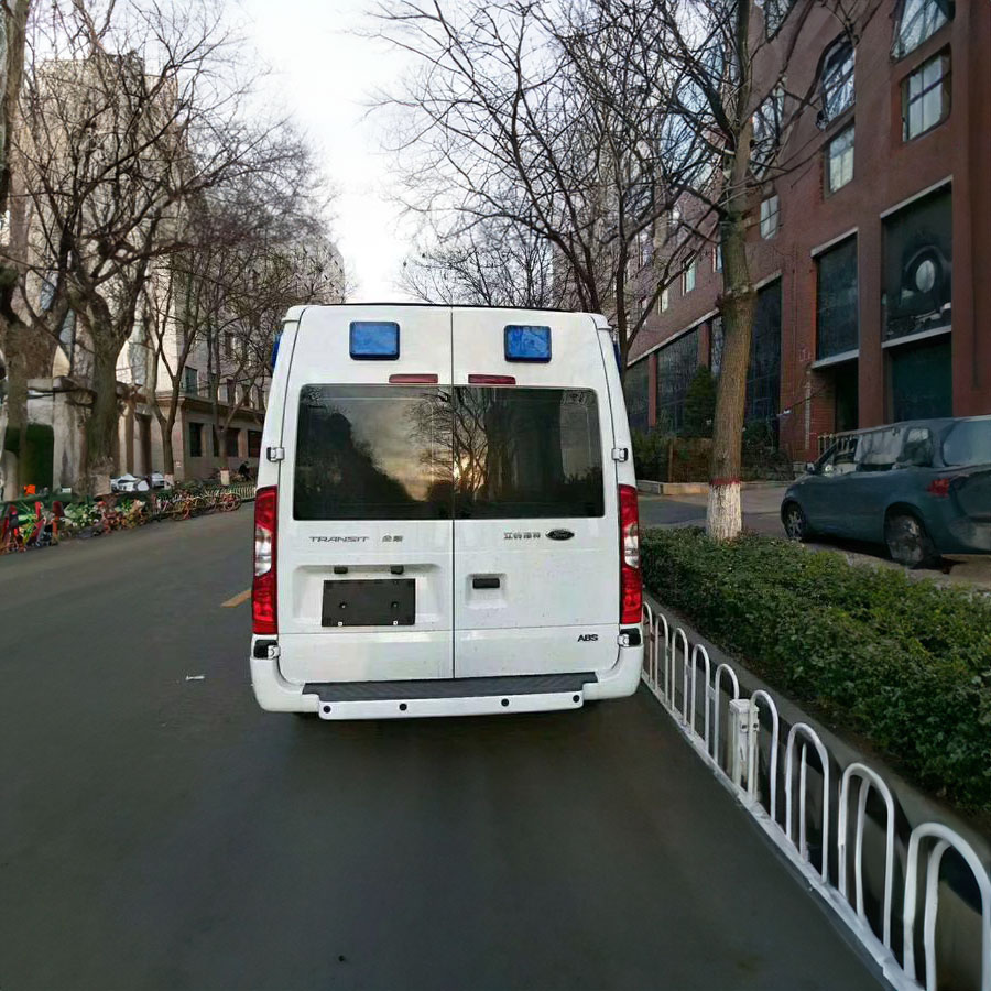 深圳出租救护车联系方式