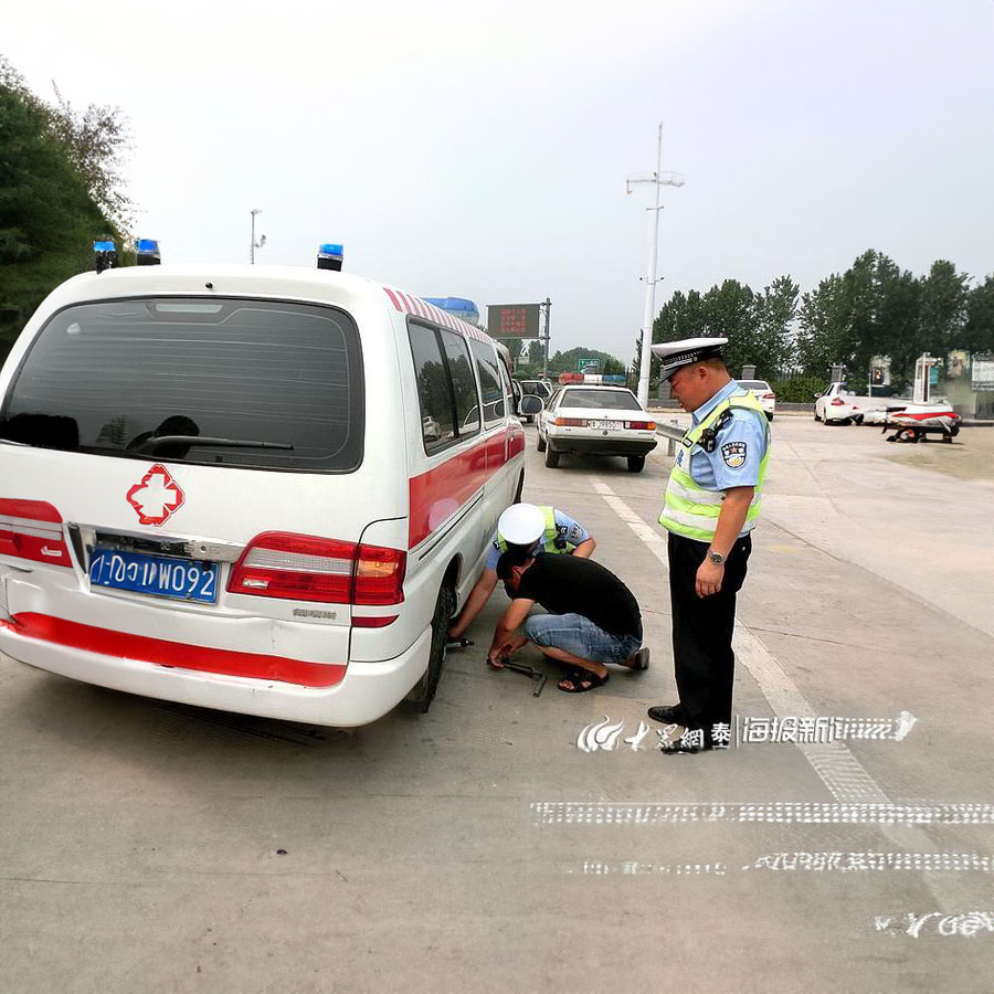 深圳出租急救车电话