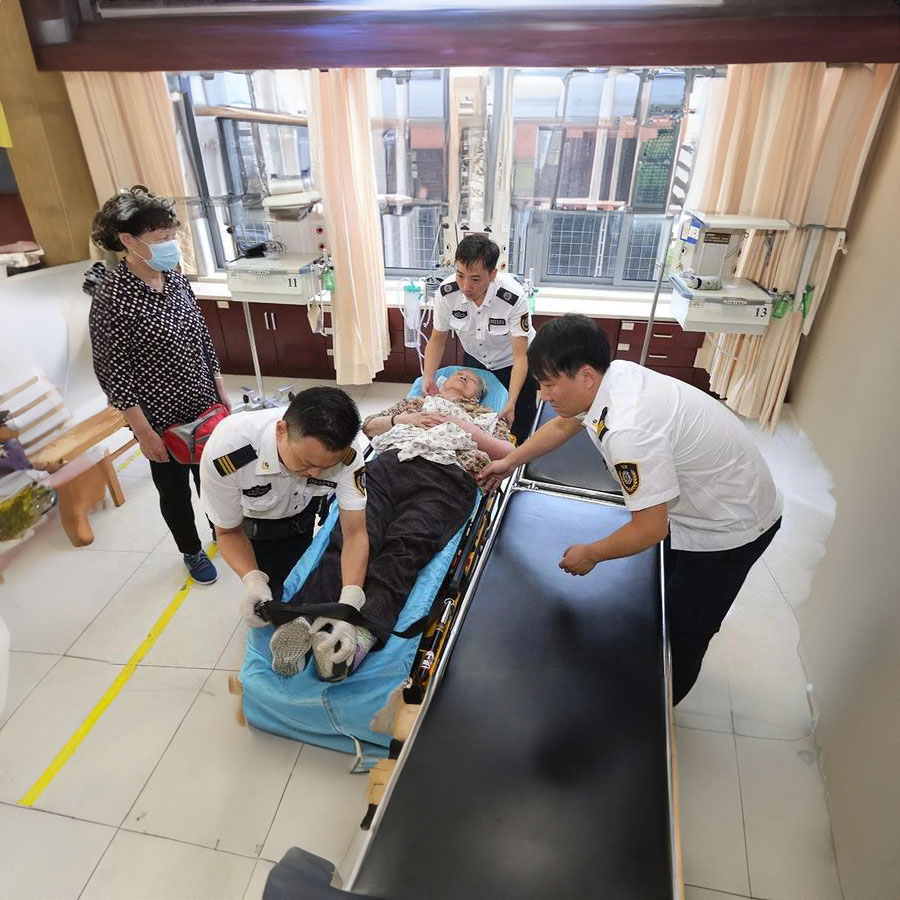 深圳出租救护车电话