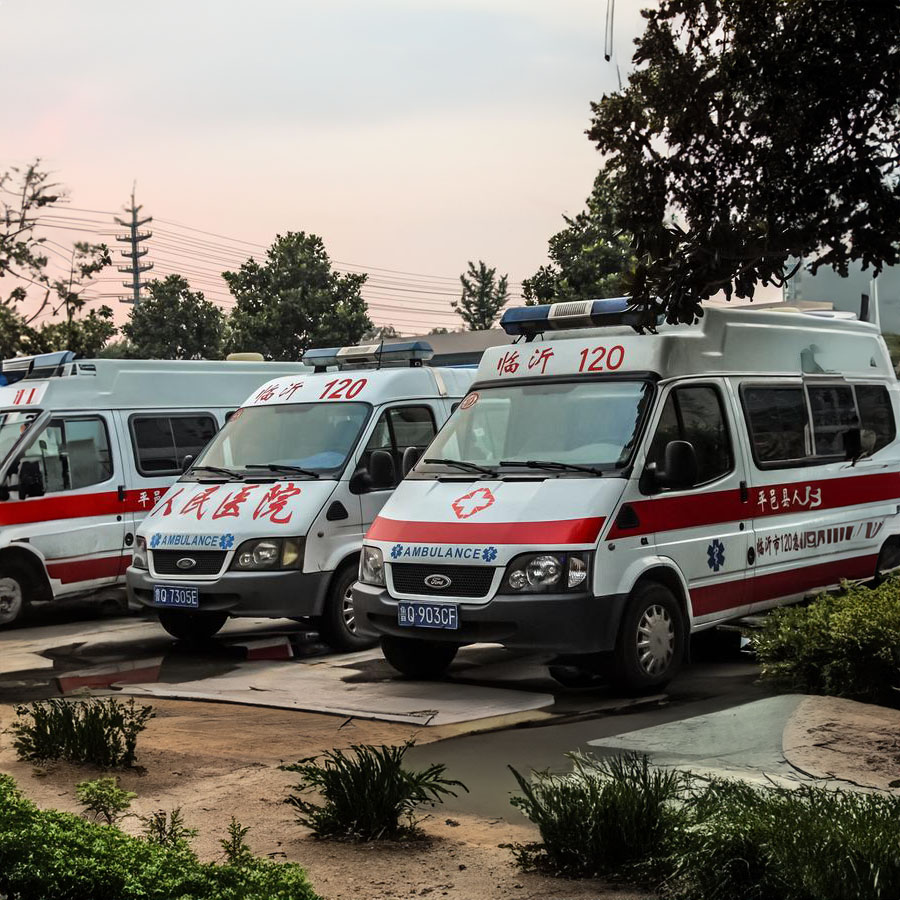 深圳租赁急救车电话