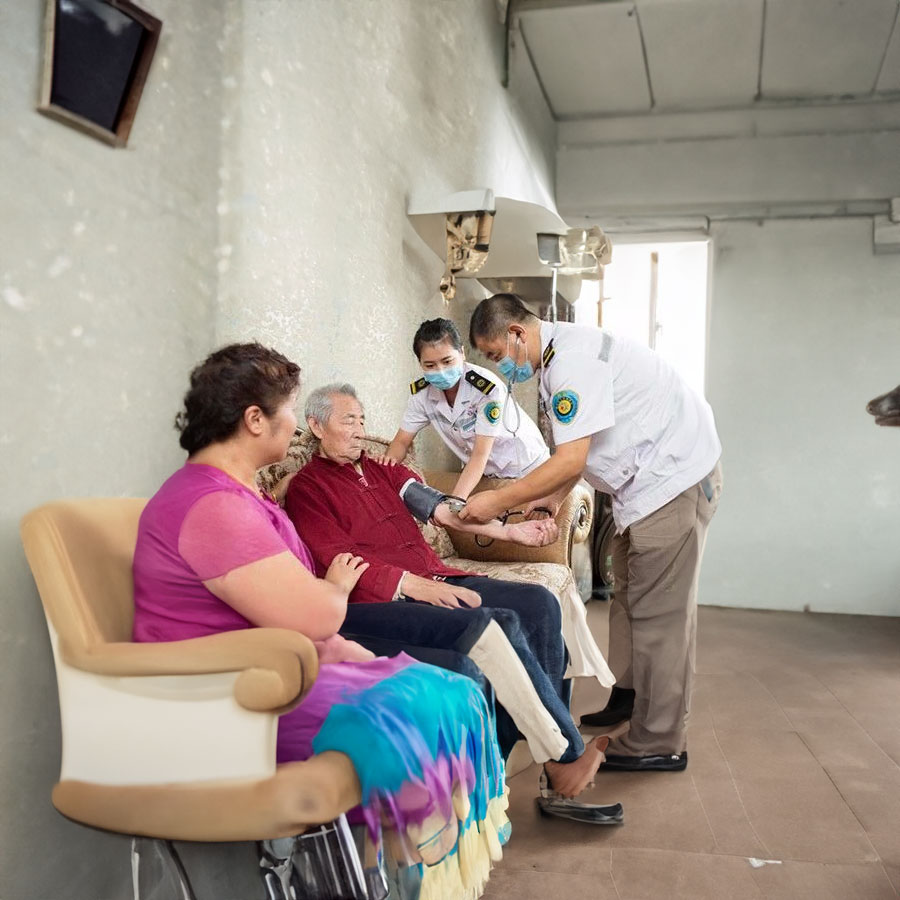 深圳租赁私人救护车电话号码