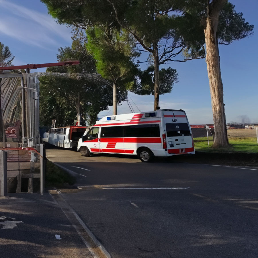 深圳出租救护车电话号码