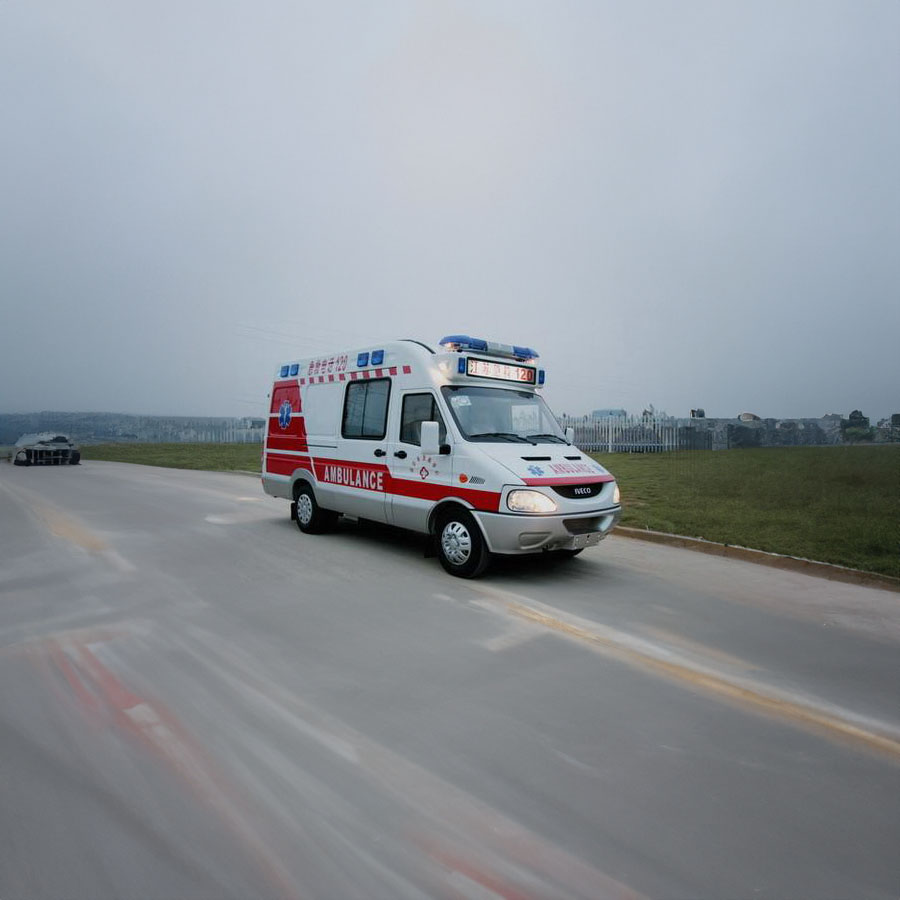 深圳出租急救车联系电话