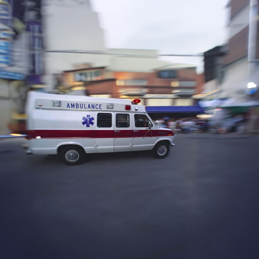 深圳出租私人救护车电话号码