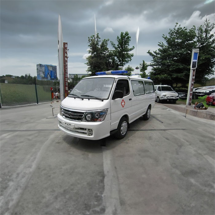 深圳租赁私人救护车联系电话