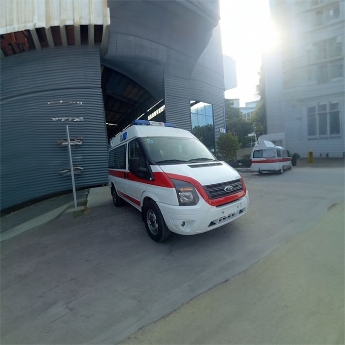 深圳出租私人救护车联系电话