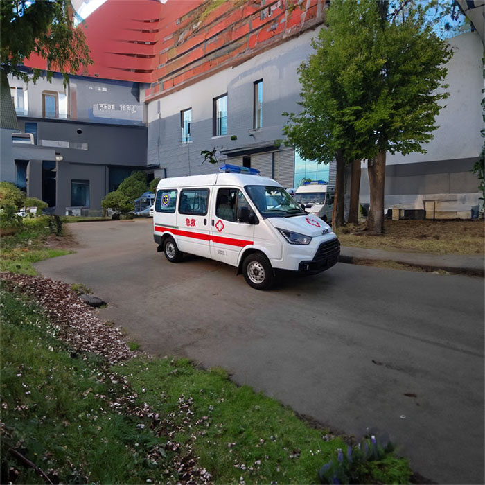 深圳出租私人救护车联系电话