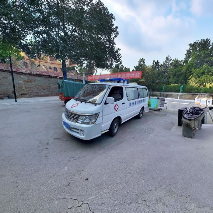 深圳租赁救护车电话号码