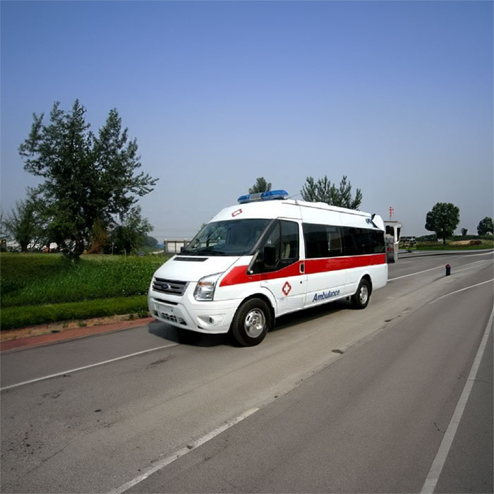 深圳租赁私人救护车联系方式