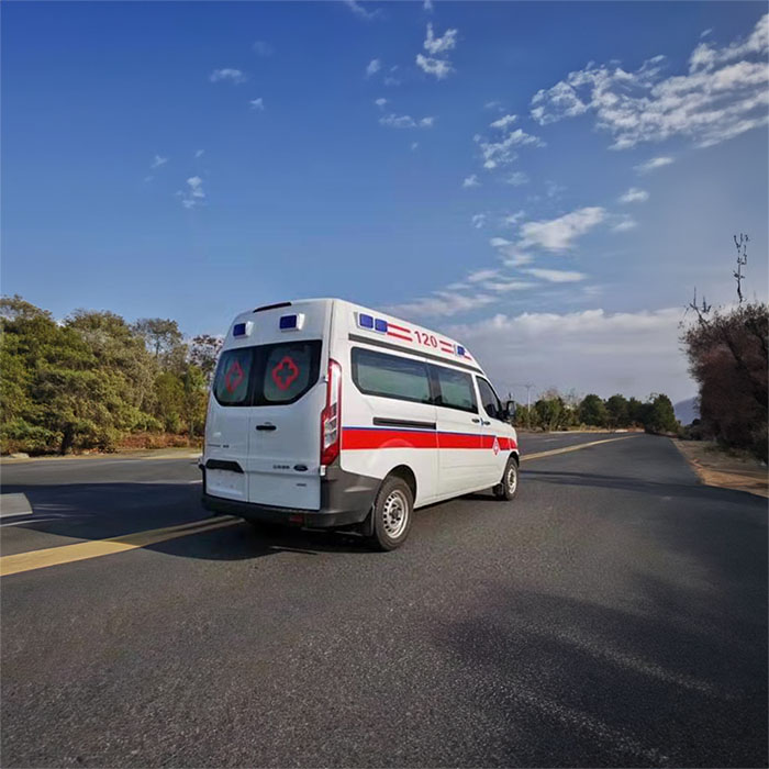 深圳出租救护车联系方式