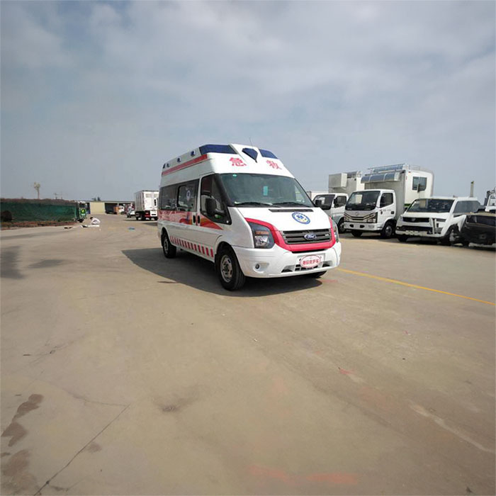 深圳出租私人救护车联系电话