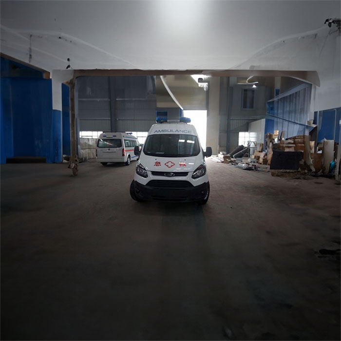 深圳租赁私人救护车联系方式